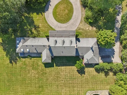 $998,000 | 60 Ridge Road, Barrington Hills, IL 60010