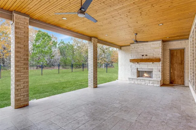 $903,100 | 2060 County Road 2027, Glen Rose, TX 76043