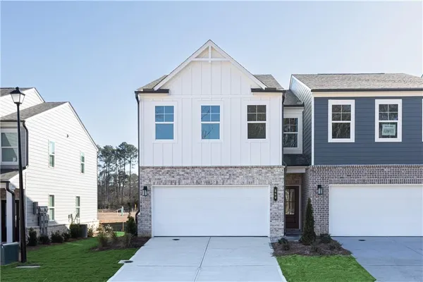$349,990 | 836 Leraes Way, Loganville, GA 30052