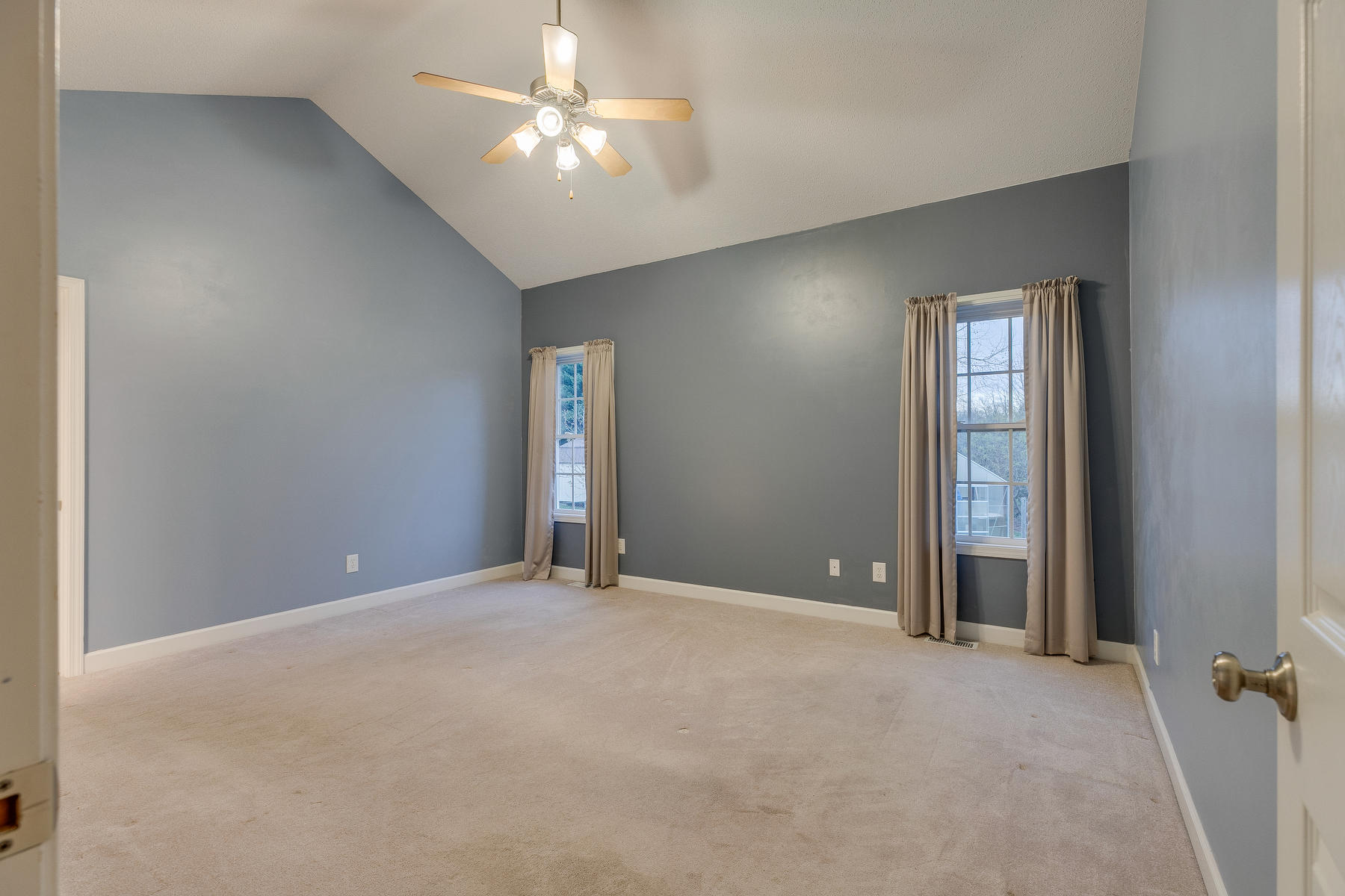 111 H R King Road Johnson City, TN 37615 - Photo 19 of 42 019
