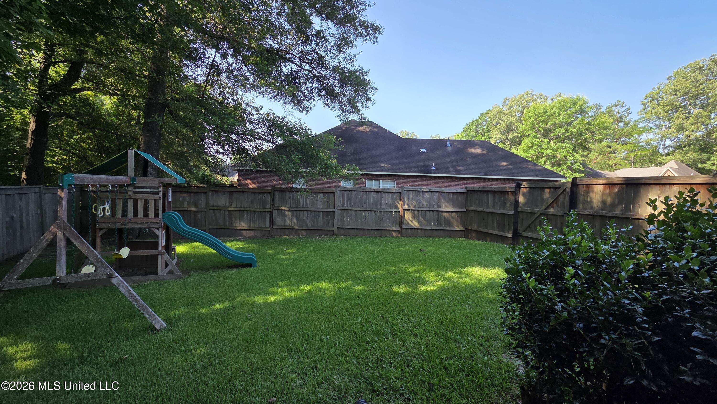 124 Cowles Creek Road Clinton, MS 39056 - Photo 40 of 42 PRIVATE BACKYARD