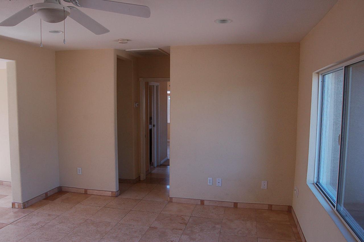 1413 East Almeria Road Phoenix, AZ 85006 - Photo 3 of 17 Photo
