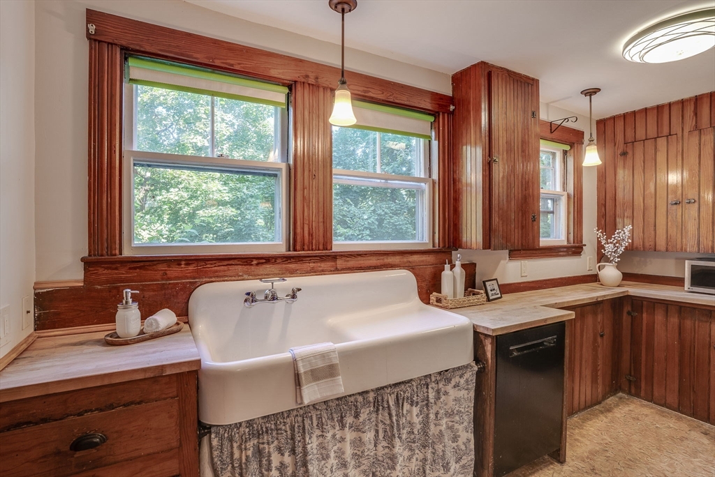 20 High Street Acton, MA 01720 - Photo 12 of 35