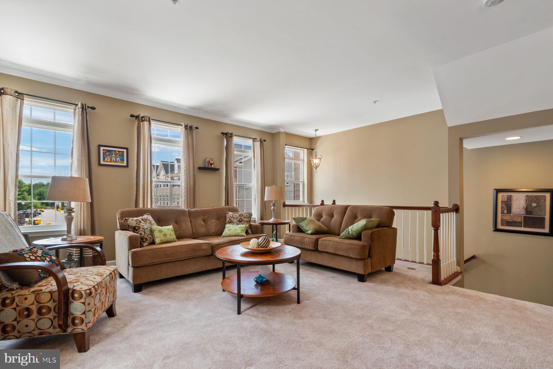 7330 Mockingbird Circle Glen Burnie, MD 21060 - Photo 5 of 83