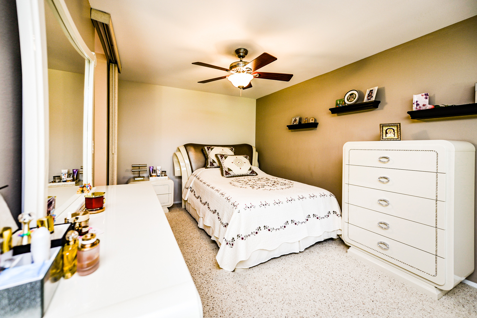 1415 East Central Road, Unit 206A Arlington Heights, IL 60005 - Photo 9 of 39