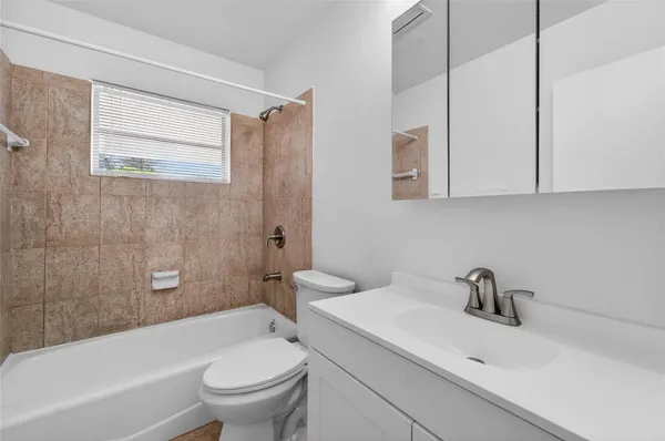 $3,400 | 3728 Dunes Road, Palm Beach Gardens, FL 33410