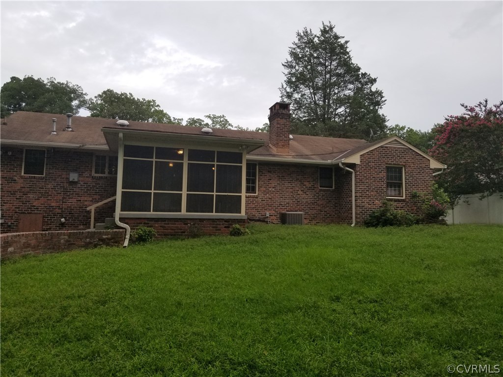 1680 Wilton Road Petersburg, VA 23805 - Photo 3 of 22 Gallery Image 3