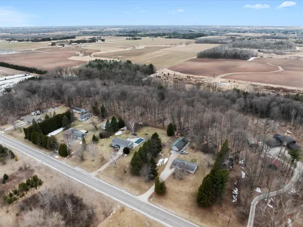$534,900 | 5304 Woodland Drive, Two Rivers, WI 54241