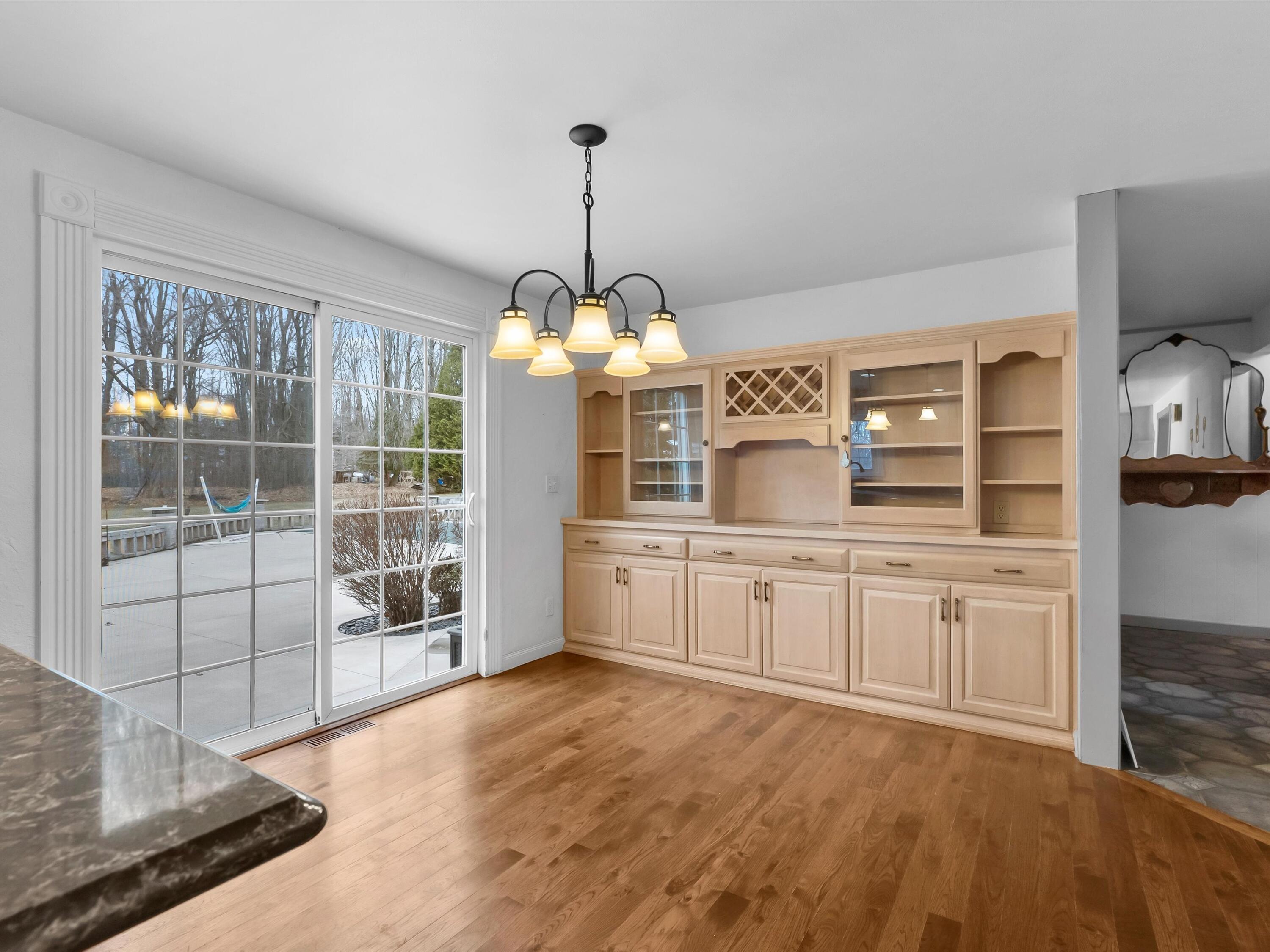 5304 Woodland Drive Two Rivers, WI 54241 - Photo 18 of 36 24-021_2935530_09836