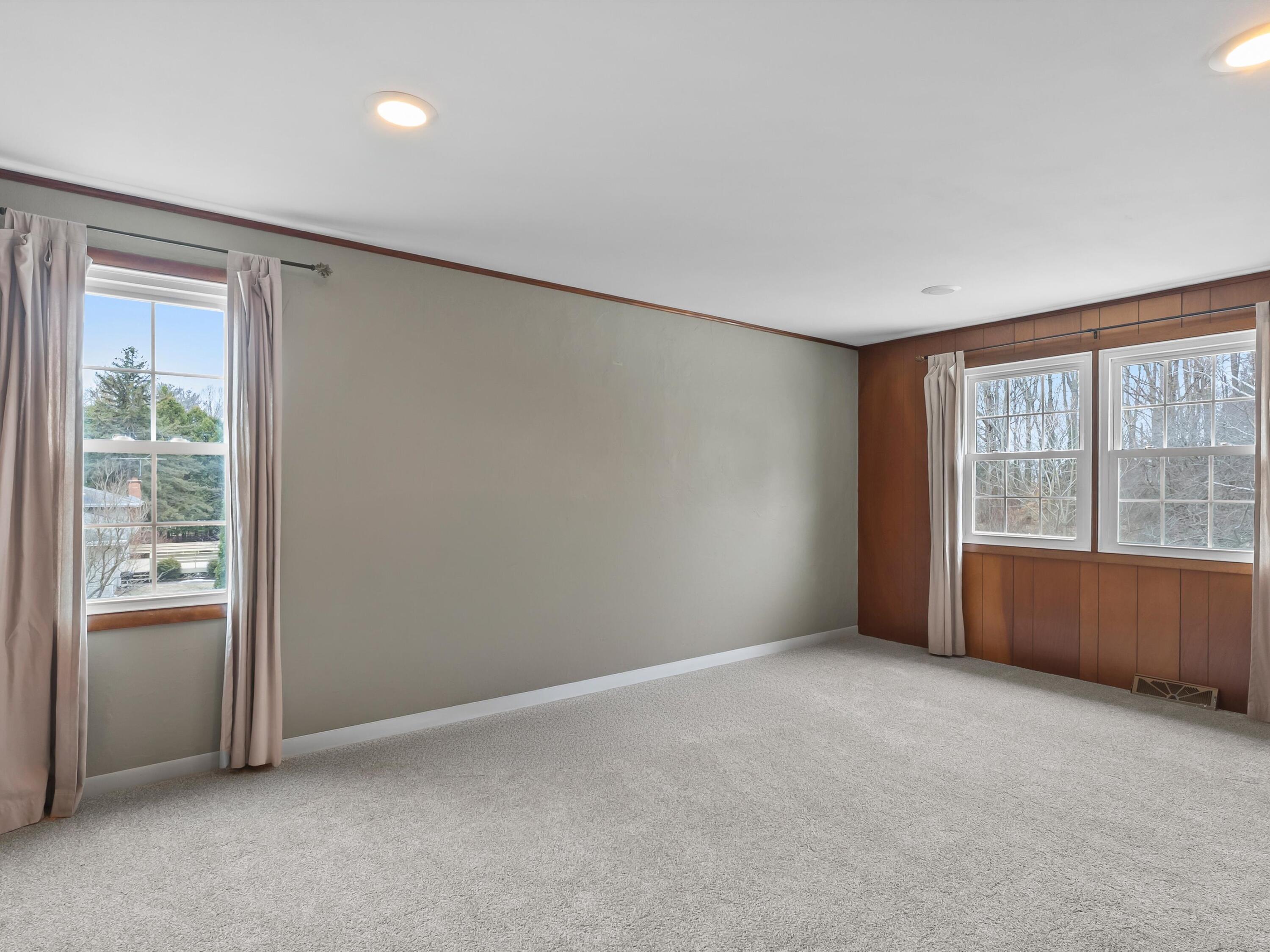 5304 Woodland Drive Two Rivers, WI 54241 - Photo 23 of 36 30-027_2935530_09854