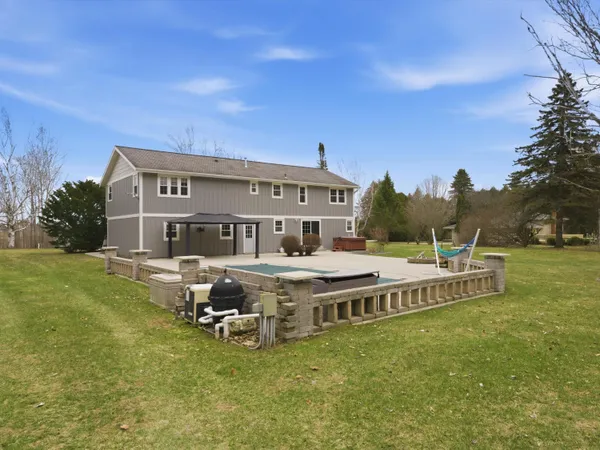 $534,900 | 5304 Woodland Drive, Two Rivers, WI 54241