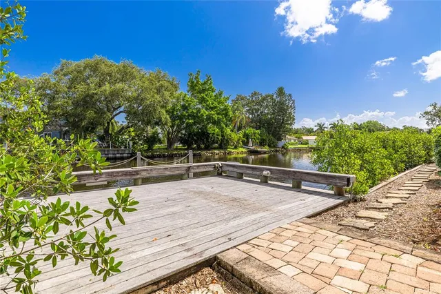 $698,000 | 2370 Weymouth Drive, Clearwater, FL 33764