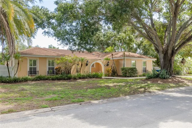 $698,000 | 2370 Weymouth Drive, Clearwater, FL 33764