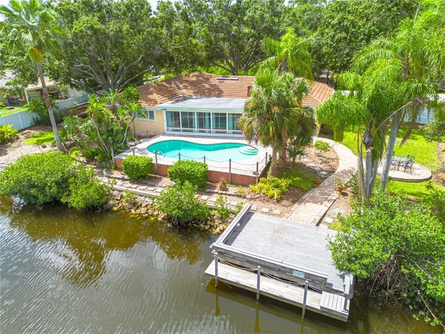$698,000 | 2370 Weymouth Drive, Clearwater, FL 33764