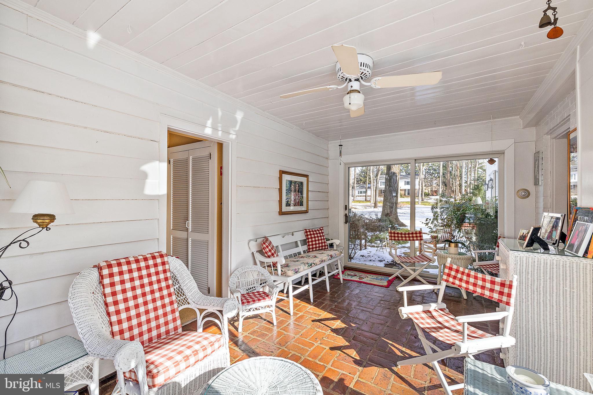 4615 Weldin Road Wilmington, DE 19803 - Photo 19 of 49 a living room with furniture