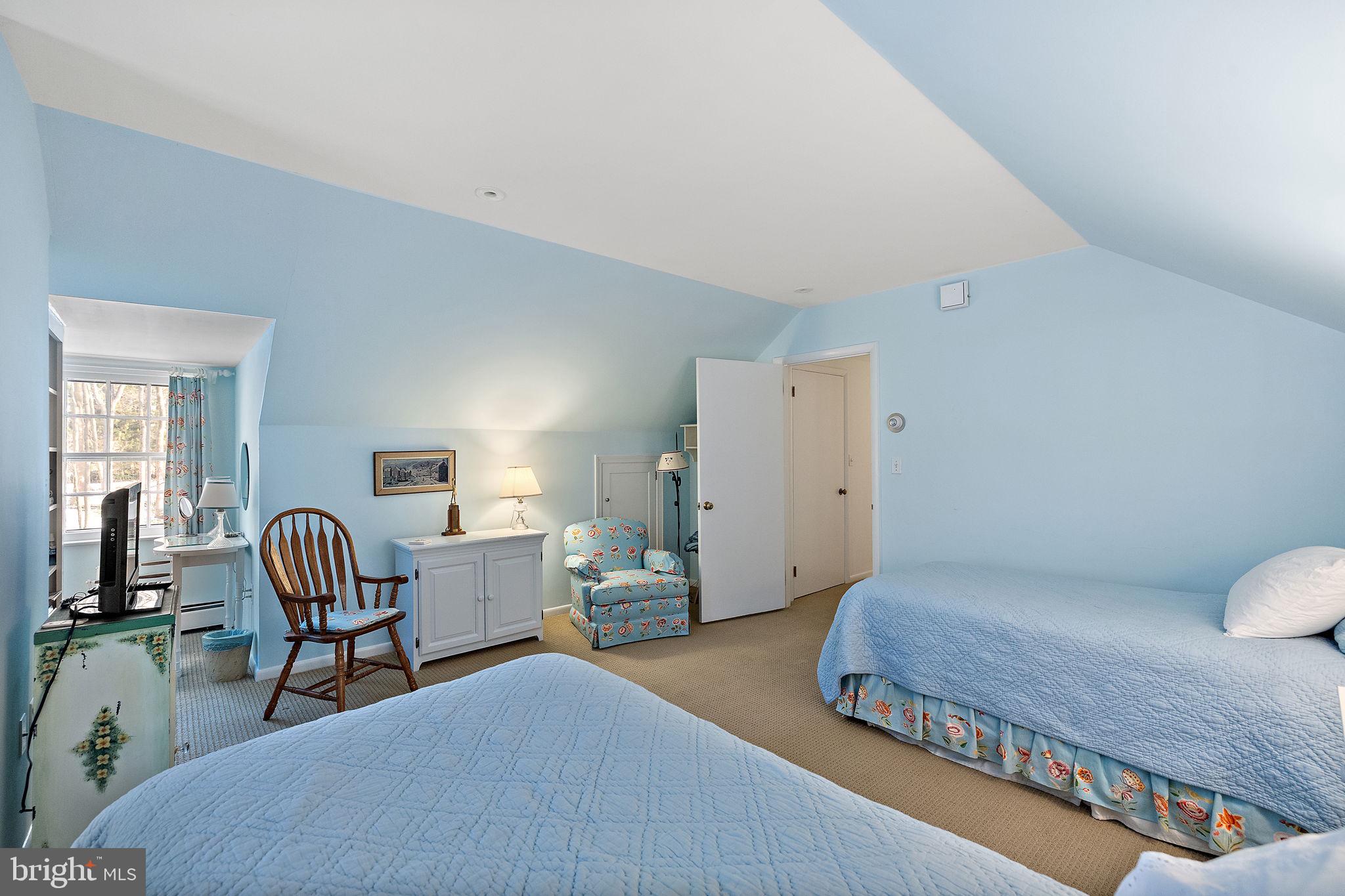 4615 Weldin Road Wilmington, DE 19803 - Photo 38 of 49 a bedroom with furniture and a window