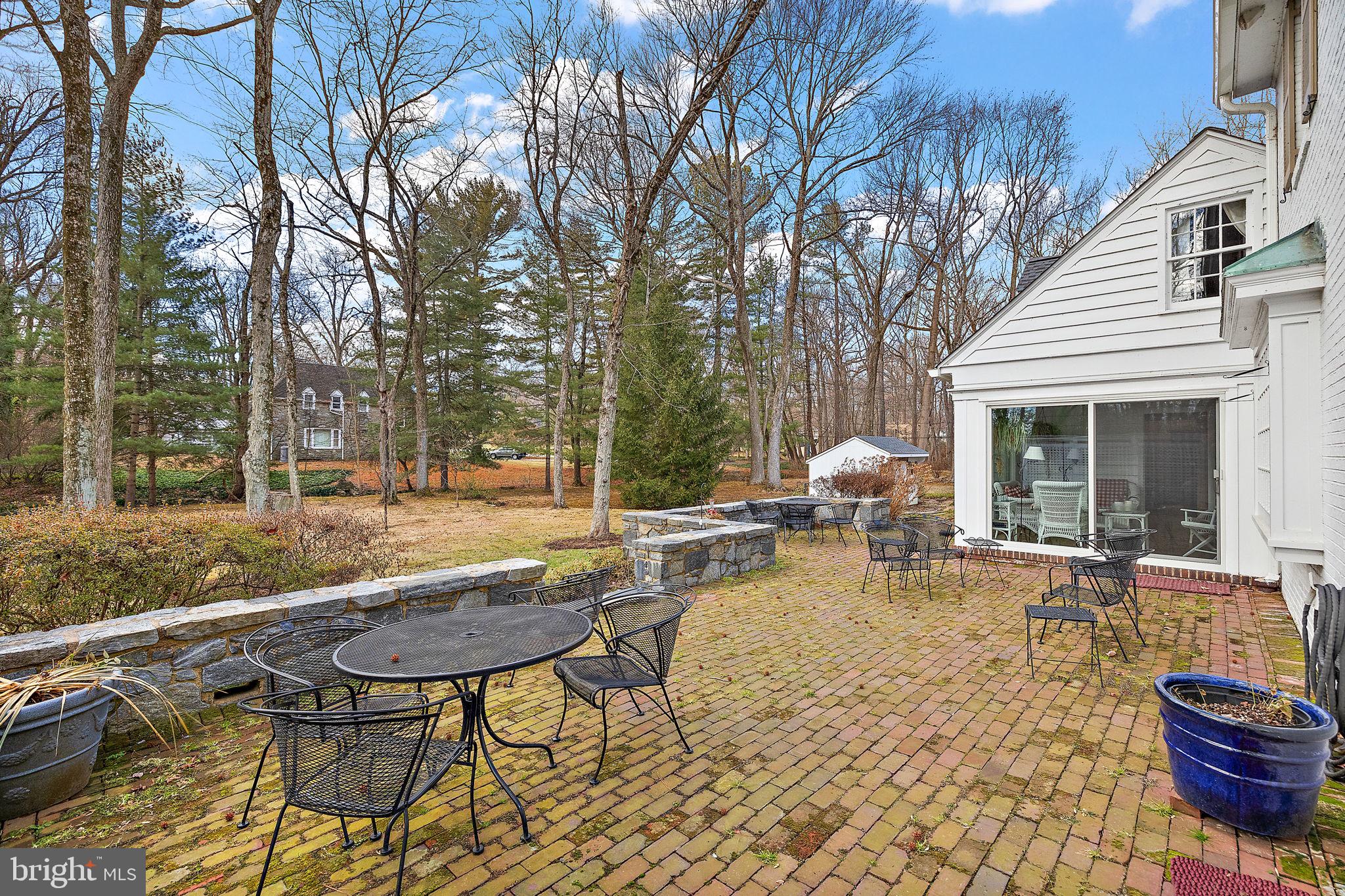 4615 Weldin Road Wilmington, DE 19803 - Photo 44 of 49 a view of a backyard with sitting area