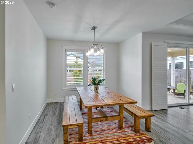 $679,500 | 807 Ike Mooney Road Northeast, Silverton, OR 97381