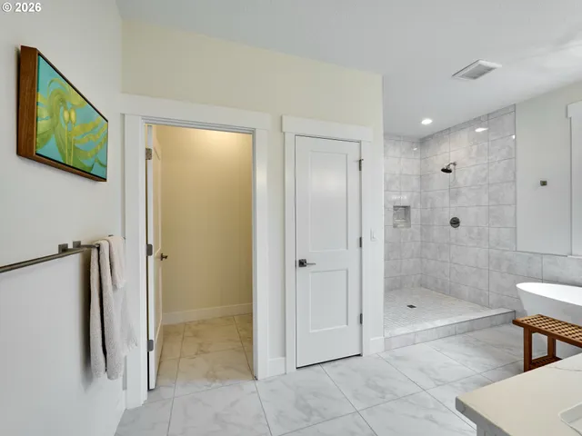 $679,500 | 807 Ike Mooney Road Northeast, Silverton, OR 97381