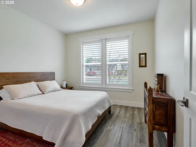 $679,500 | 807 Ike Mooney Road Northeast, Silverton, OR 97381