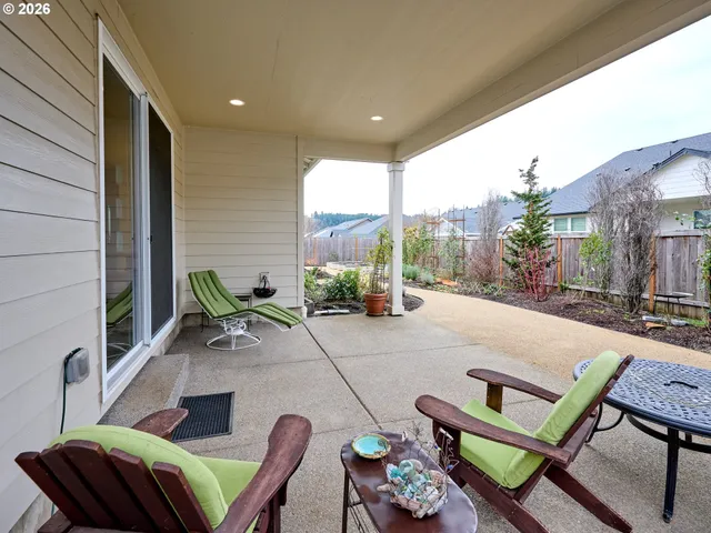 $679,500 | 807 Ike Mooney Road Northeast, Silverton, OR 97381