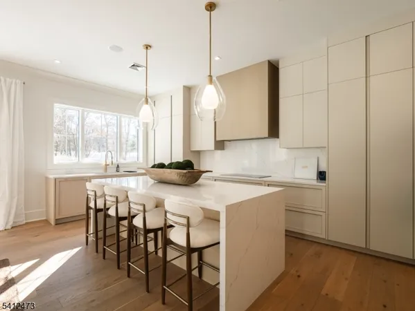 $2,575,000 | 16 Paris Avenue, Unit 9, Rockleigh, NJ 07647