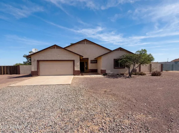 $525,000 | 29918 North 225th Avenue, Wittmann, AZ 85361