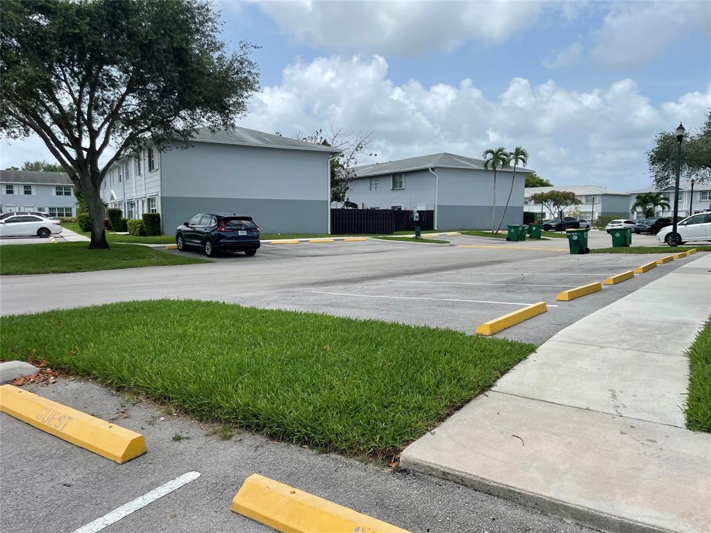 1775 Southwest 81st Way Davie, FL 33324 - Photo 28 of 35 a view of backyard with a garden and entertaining space