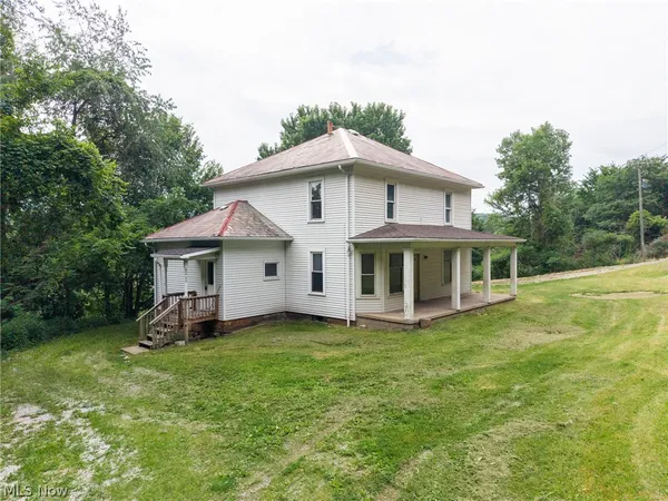$159,000 | 8528 State Route 250 Southeast, Dennison, OH 44621