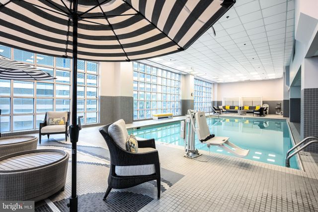 $406,000 | 250 President Street, Unit 508, Baltimore, MD 21202