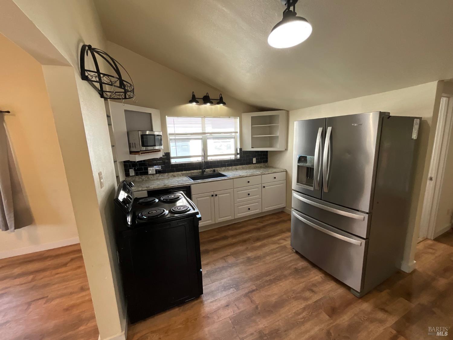 138 West 6th Street Santa Rosa, CA 95401 - Photo 13 of 31