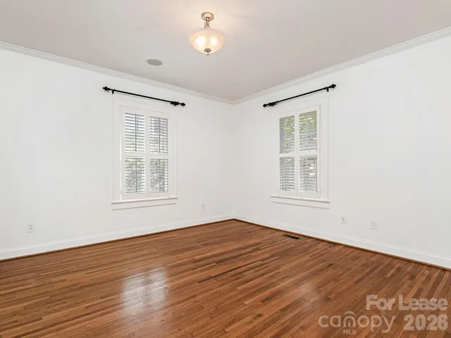 $2,575 | 2243 Selwyn Avenue, Unit 102, Charlotte, NC 28207