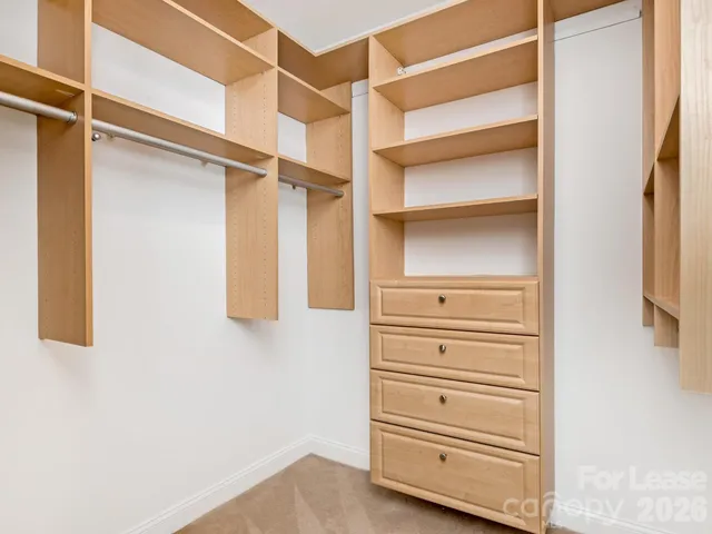 $2,575 | 2243 Selwyn Avenue, Unit 102, Charlotte, NC 28207