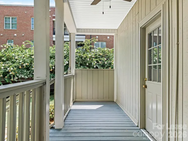 $2,575 | 2243 Selwyn Avenue, Unit 102, Charlotte, NC 28207