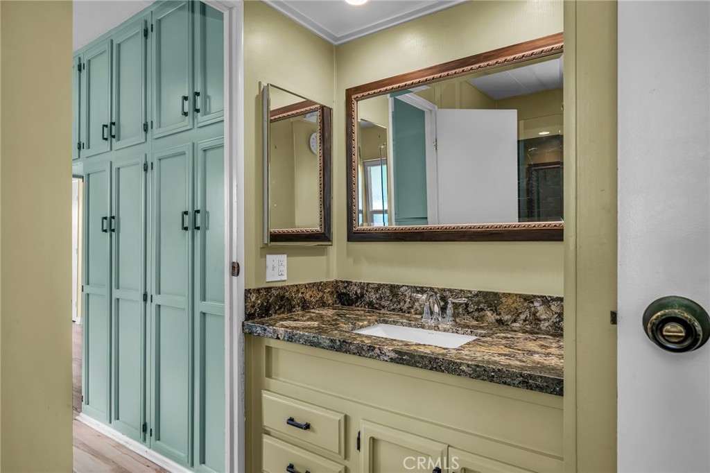 1486 Puritan Way Oceanside, CA 92057 - Photo 18 of 30 Bathroom 2 sink
