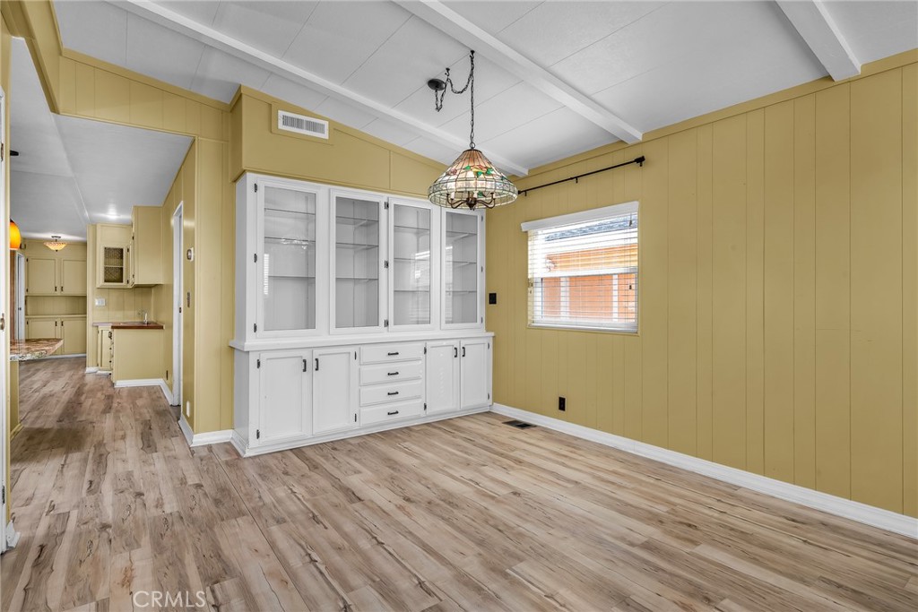 1486 Puritan Way Oceanside, CA 92057 - Photo 9 of 30 Dining