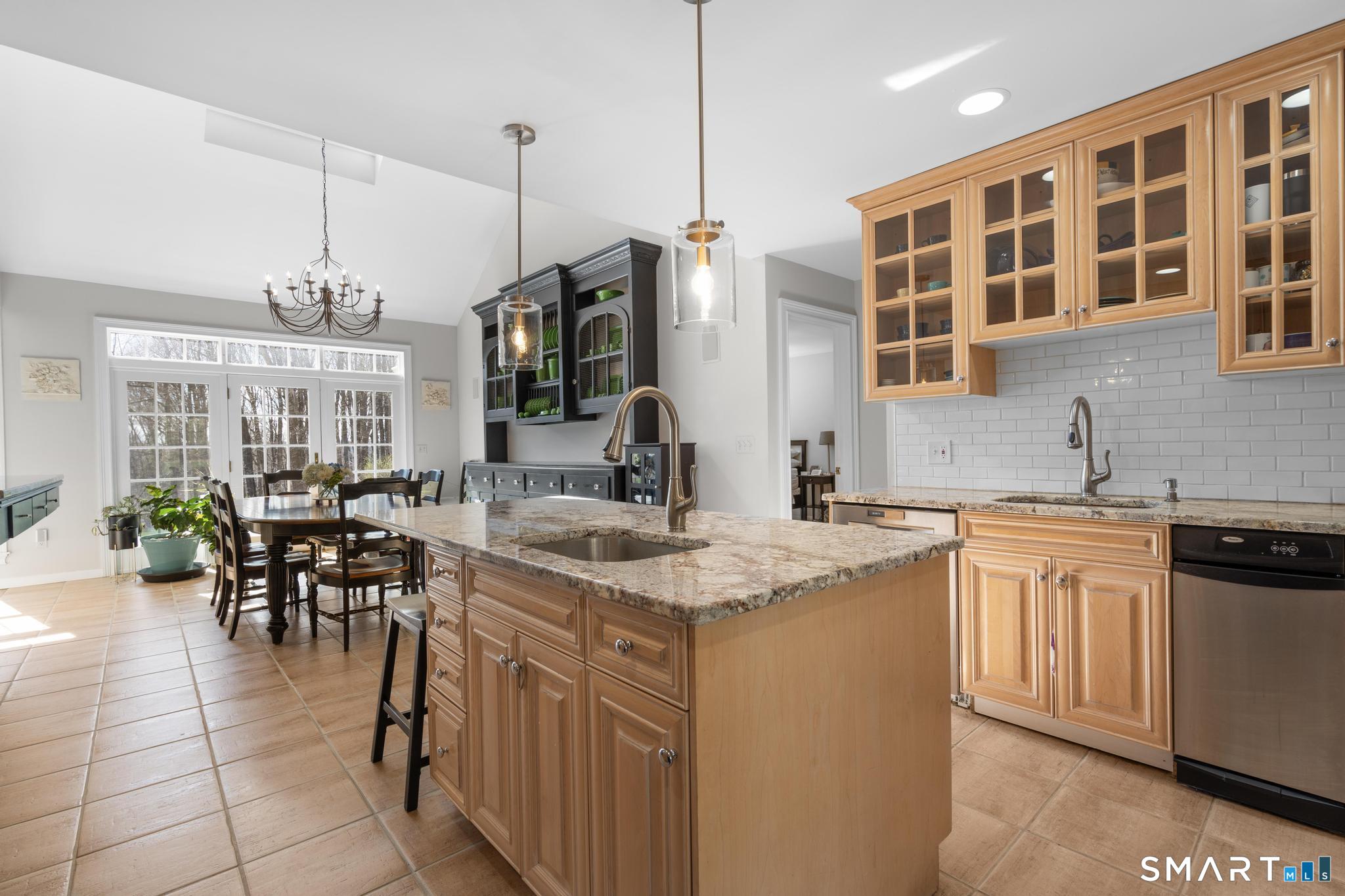 50 Old Farm Road Weston, CT 06883 - Photo 15 of 40