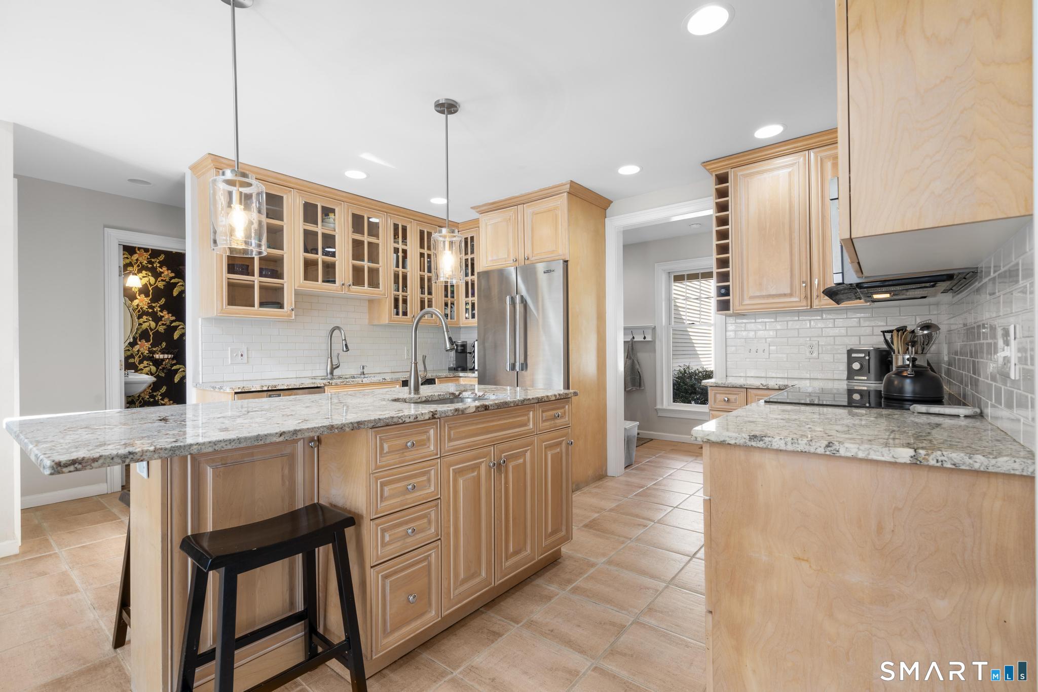 50 Old Farm Road Weston, CT 06883 - Photo 16 of 40