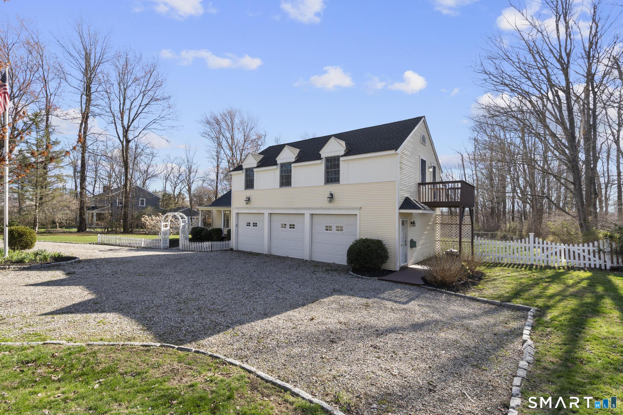 50 Old Farm Road Weston, CT 06883 - Photo 37 of 40