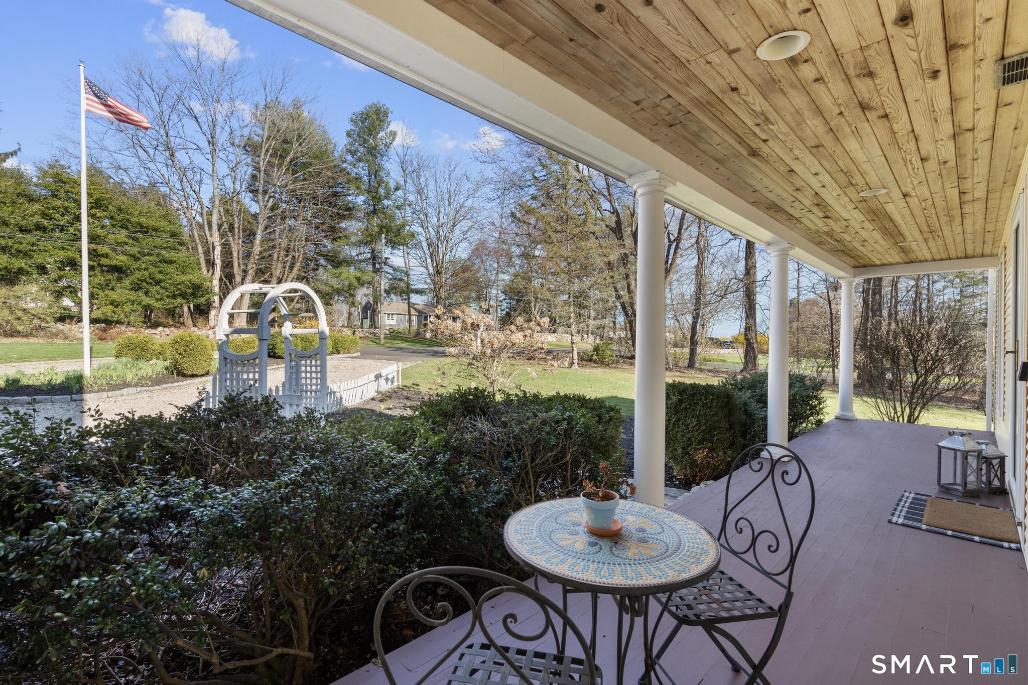 50 Old Farm Road Weston, CT 06883 - Photo 6 of 40