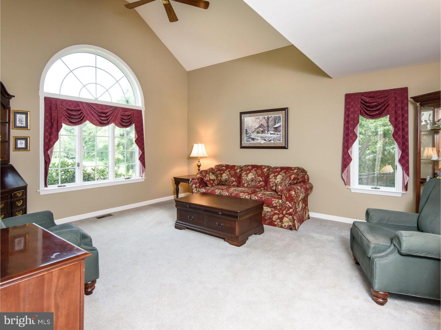 664 East Reeceville Road Coatesville, PA 19320 - Photo 8 of 25
