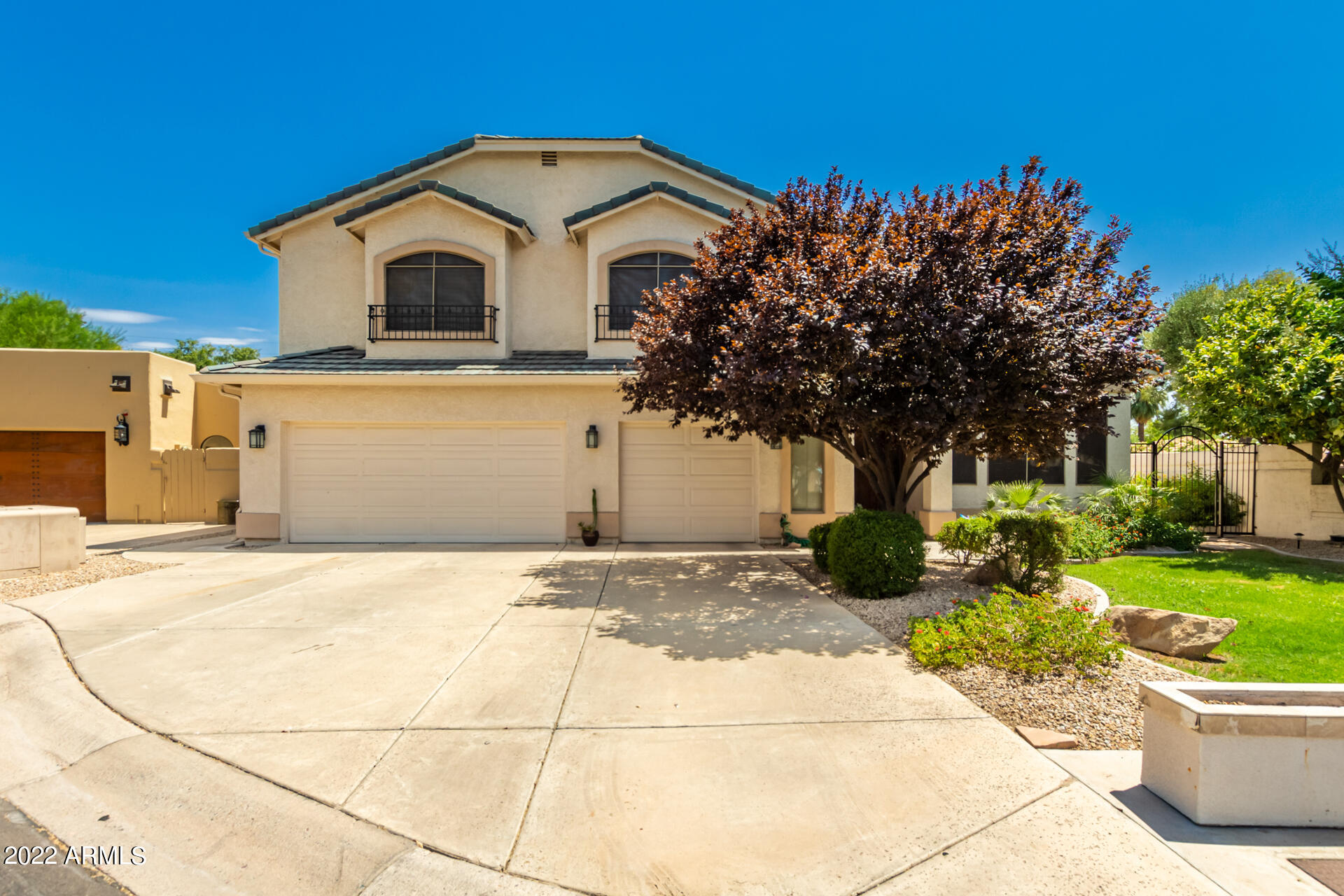625 West Ocotillo Road Phoenix, AZ 85013 - Photo 1 of 55 a front view of a house with a yard and garage