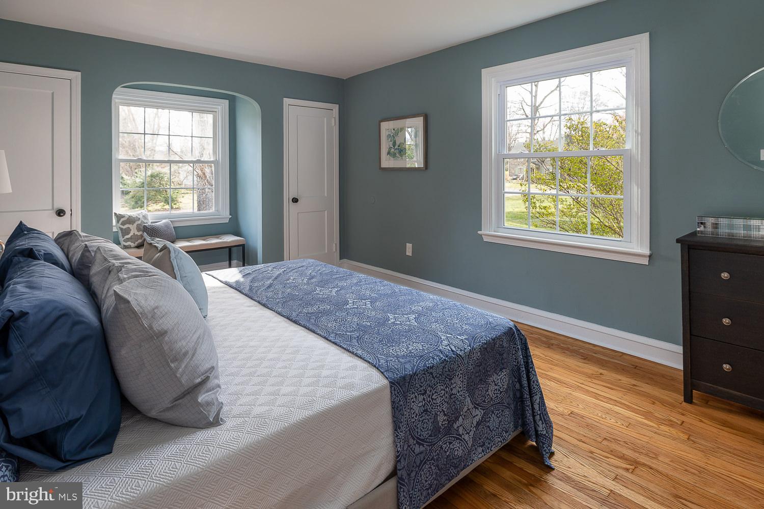 402 Golfview Road Wallingford, PA 19086 - Photo 14 of 24 Master Bedroom