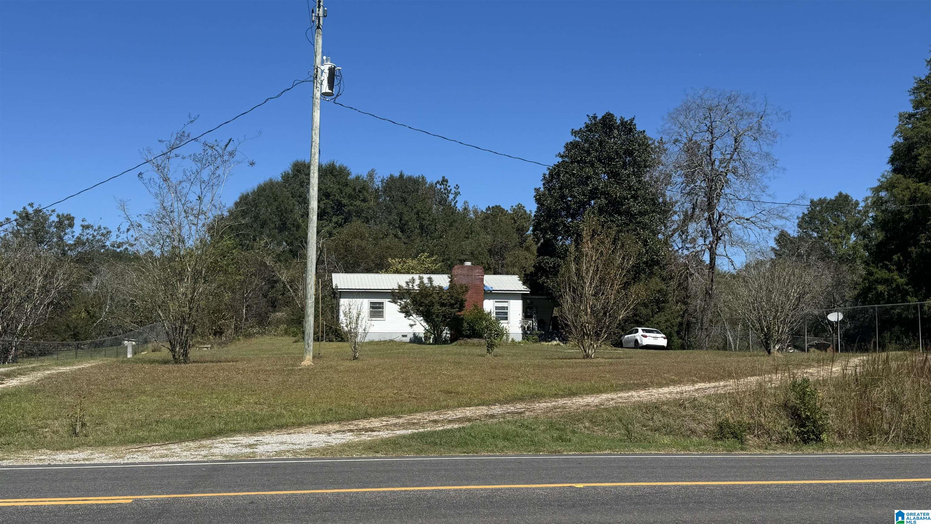 6261 Highway 144 Ragland, AL 35131 - Photo 2 of 31