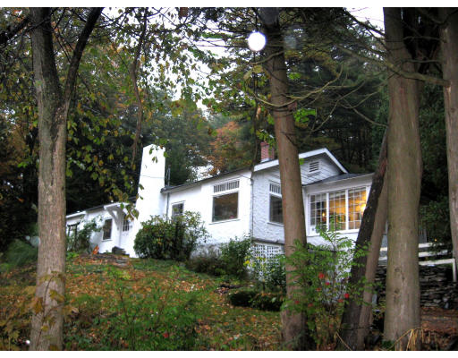 526 Amherst Road Sunderland, MA 01375 - Photo 1 of 7 Gallery Image 1