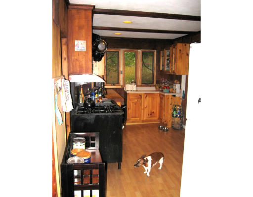 526 Amherst Road Sunderland, MA 01375 - Photo 3 of 7 Gallery Image 3