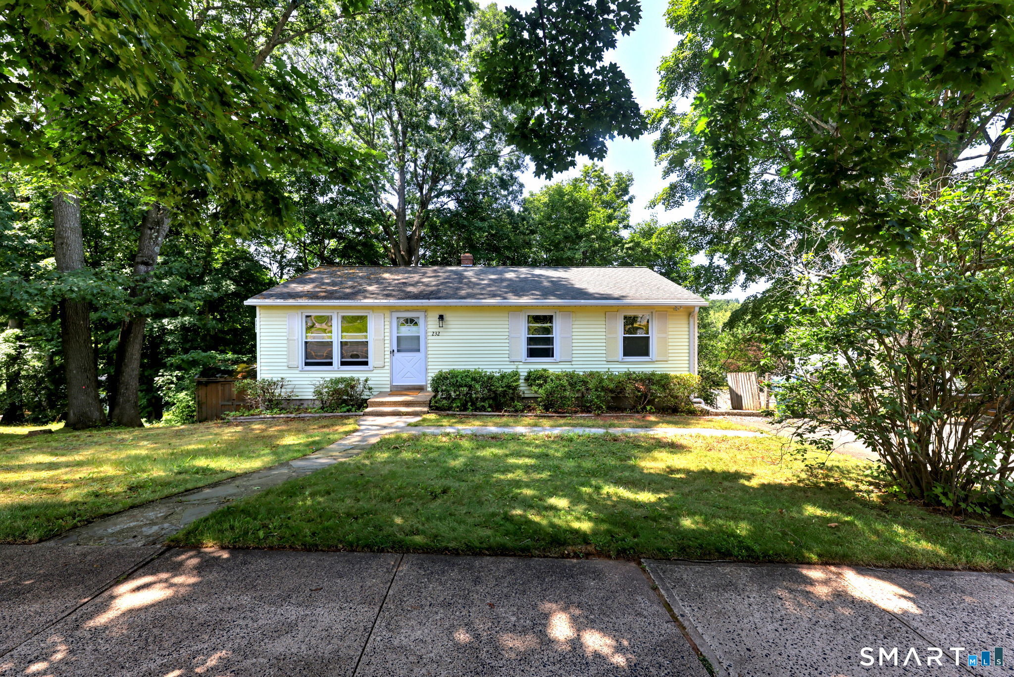 Welcome to 232 Anns Farm Rd!