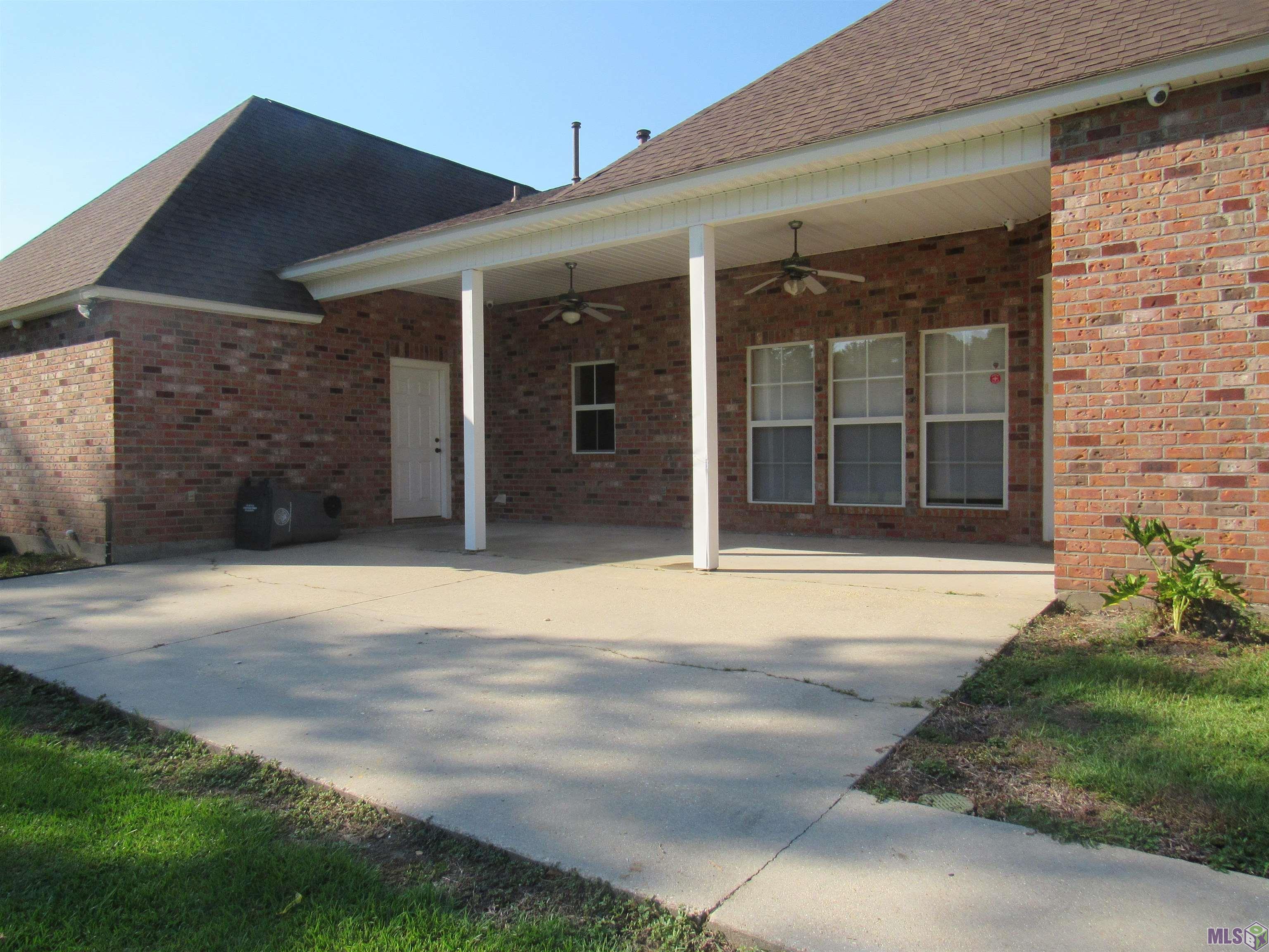 16010 Peairs Road Pride, LA 70770 - Photo 15 of 60