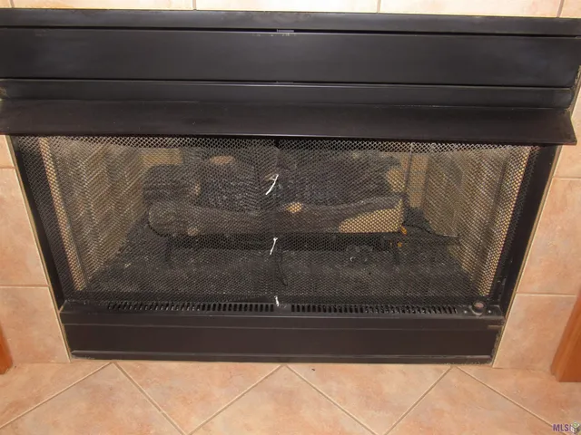 $675,000 | 16010 Peairs Road, Pride, LA 70770