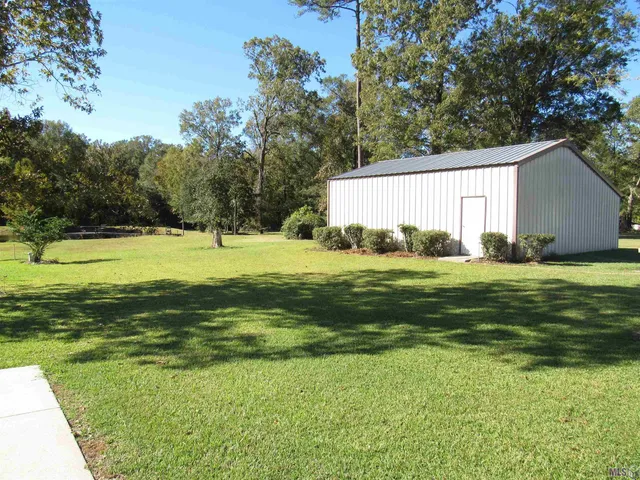 $675,000 | 16010 Peairs Road, Pride, LA 70770